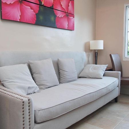 גרפאן Water Bay Hotel Saipan מראה חיצוני תמונה